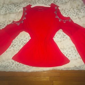 Elegant top casually beautiful